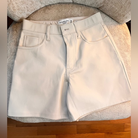 NEW Abercrombie & Fitch Leather Shorts - Picture 1 of 3